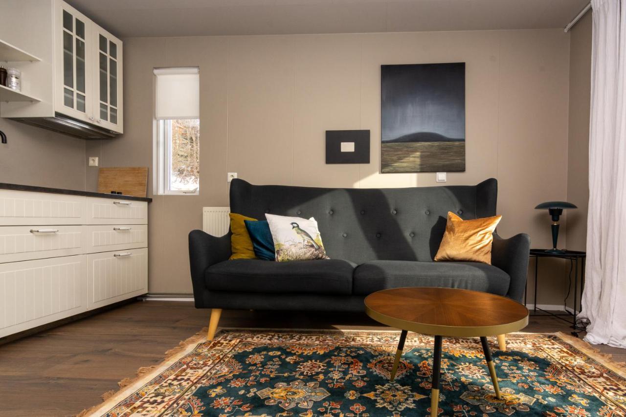 Viking Cottages & Apartments آكيورِيْري المظهر الخارجي الصورة