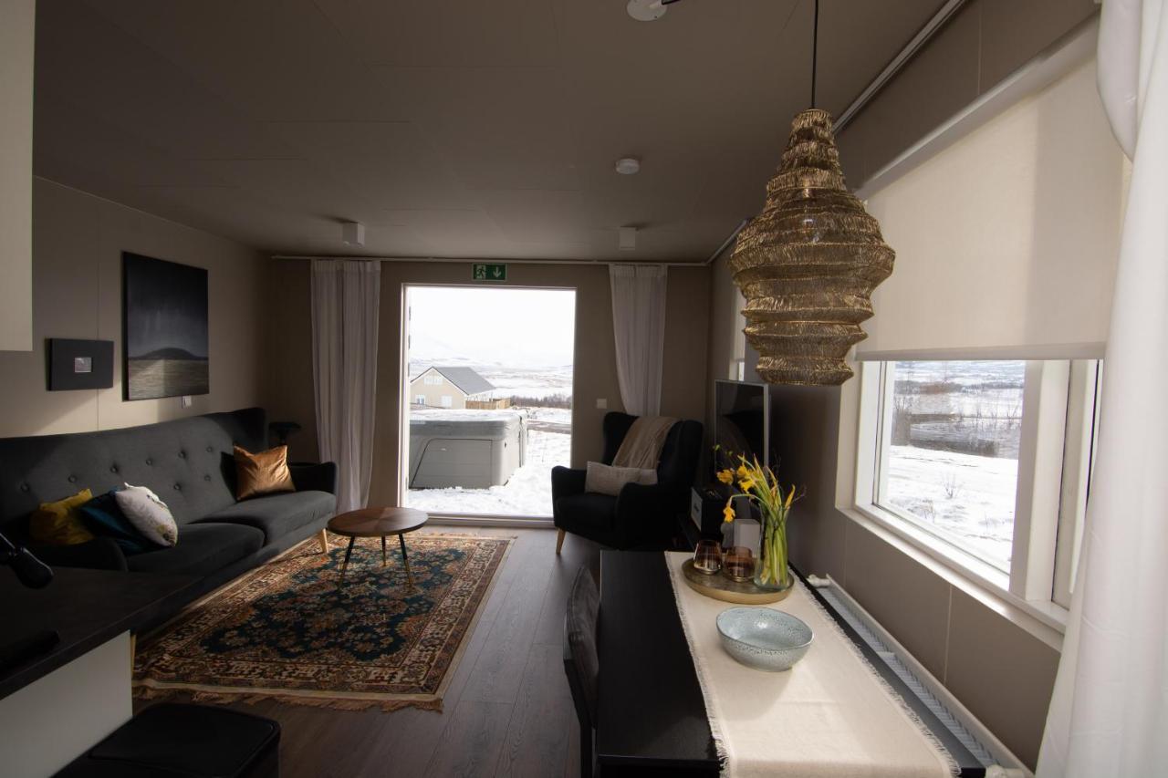 Viking Cottages & Apartments آكيورِيْري المظهر الخارجي الصورة