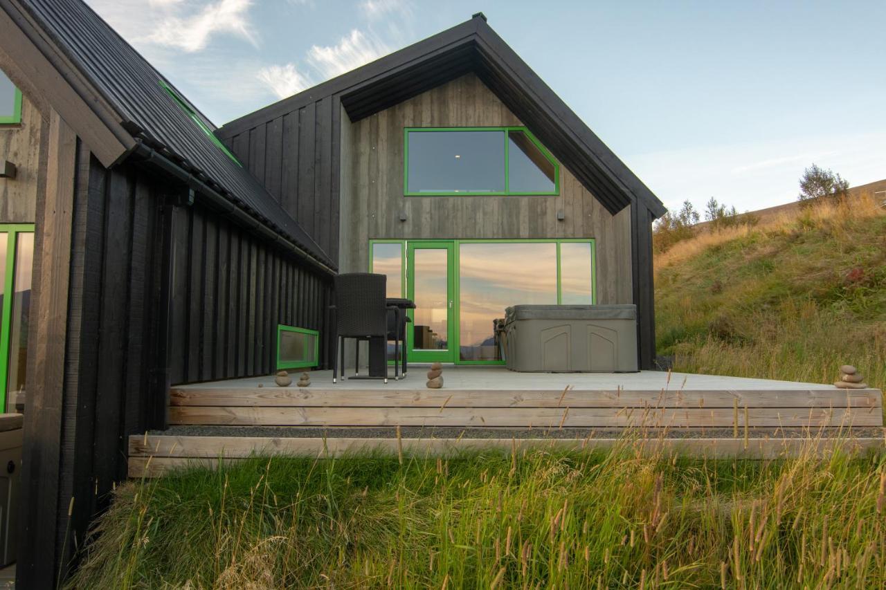 Viking Cottages & Apartments آكيورِيْري المظهر الخارجي الصورة