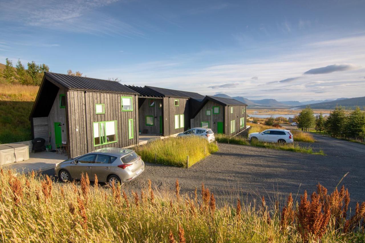 Viking Cottages & Apartments آكيورِيْري المظهر الخارجي الصورة