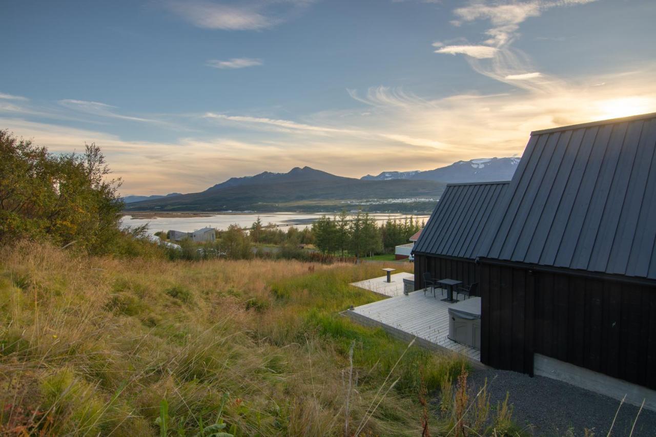 Viking Cottages & Apartments آكيورِيْري المظهر الخارجي الصورة