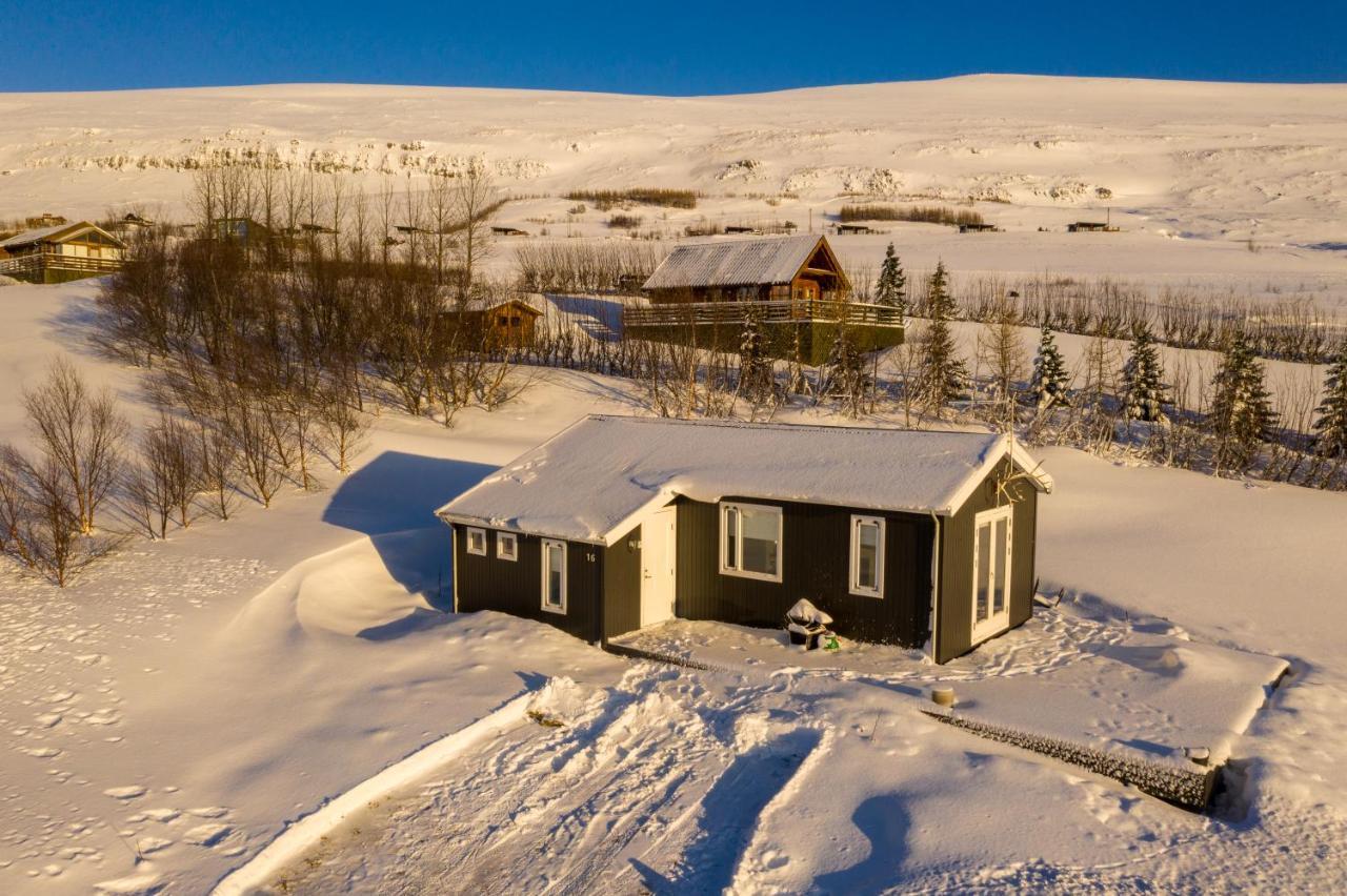 Viking Cottages & Apartments آكيورِيْري المظهر الخارجي الصورة